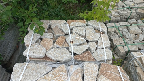 Гранитный плитняк галтованный для парковки купить в Республике Калмыкия