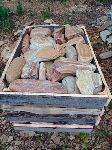 Златолит жёлтый, жёлто-зелёный глыбки и валуны для ланшафтного дизайна купить в Республике Калмыкия