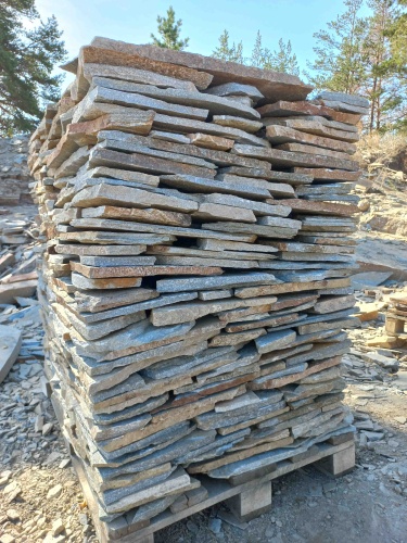 Плитняк златолит серебристый для цоколя, отмостки купить в Республике Калмыкия