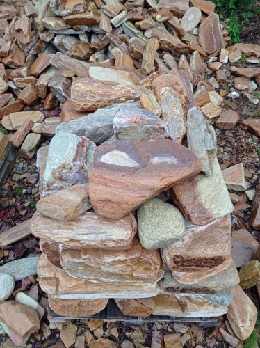 Златолит жёлтый, жёлто-зелёный глыбки и валуны для ланшафтного дизайна купить в Республике Калмыкия