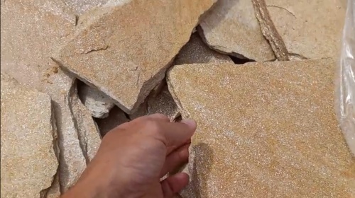 Плитняк златолит жёлтый золотистый для отмостки купить в Республике Калмыкия