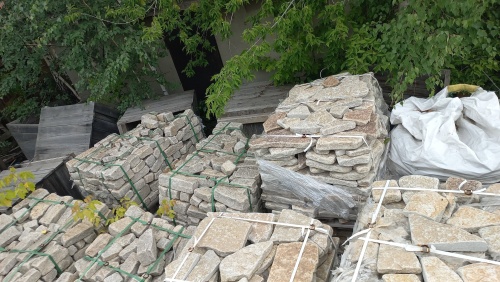 Гранитный плитняк галтованный для парковки купить в Республике Калмыкия