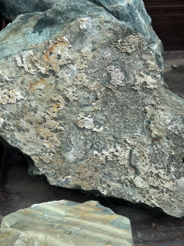 Ландшафтные глыбы зелёные 200-500 килограмм купить в Республике Калмыкия