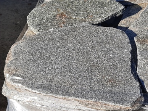 Златолит серебристый галтованный для лестниц купить в Республике Калмыкия