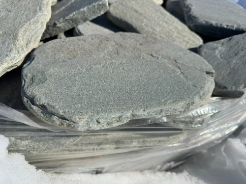 Плитняк златолит зелёный галтованный для мощения на бетон купить в Республике Калмыкия