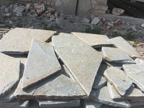 Златолит серебристый галтованный для лестниц купить в Республике Калмыкия